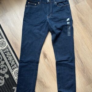 American Eagle NEW WITH TAGS 32x30 Blue Slim Jeans with Contrast Stitching